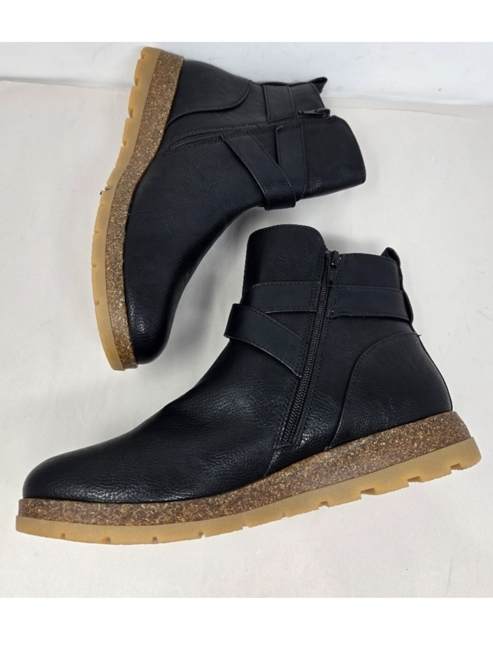 Eurosoft By Sofft Laelia Womens Ankle Boot Sz 9.5M Black Faux Leather Everyday